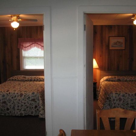 Moose Brook Motel Gorham Εξωτερικό φωτογραφία